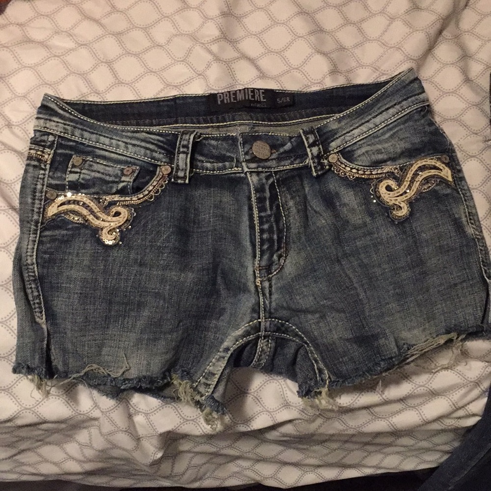 Premiere shorts